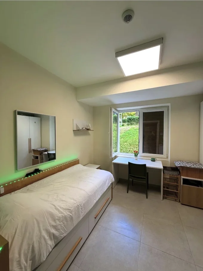 Room Entrance
